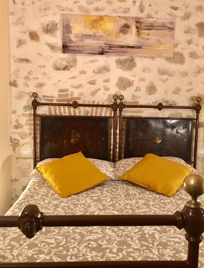 L'Arciere Apartment Челано Екстериор снимка